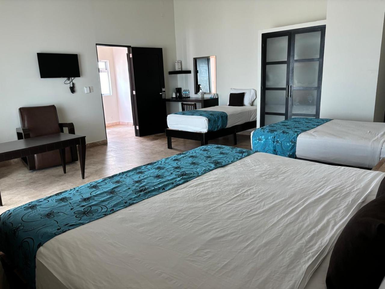 מזטלן Coral Island Beach View Hotel מראה חיצוני תמונה