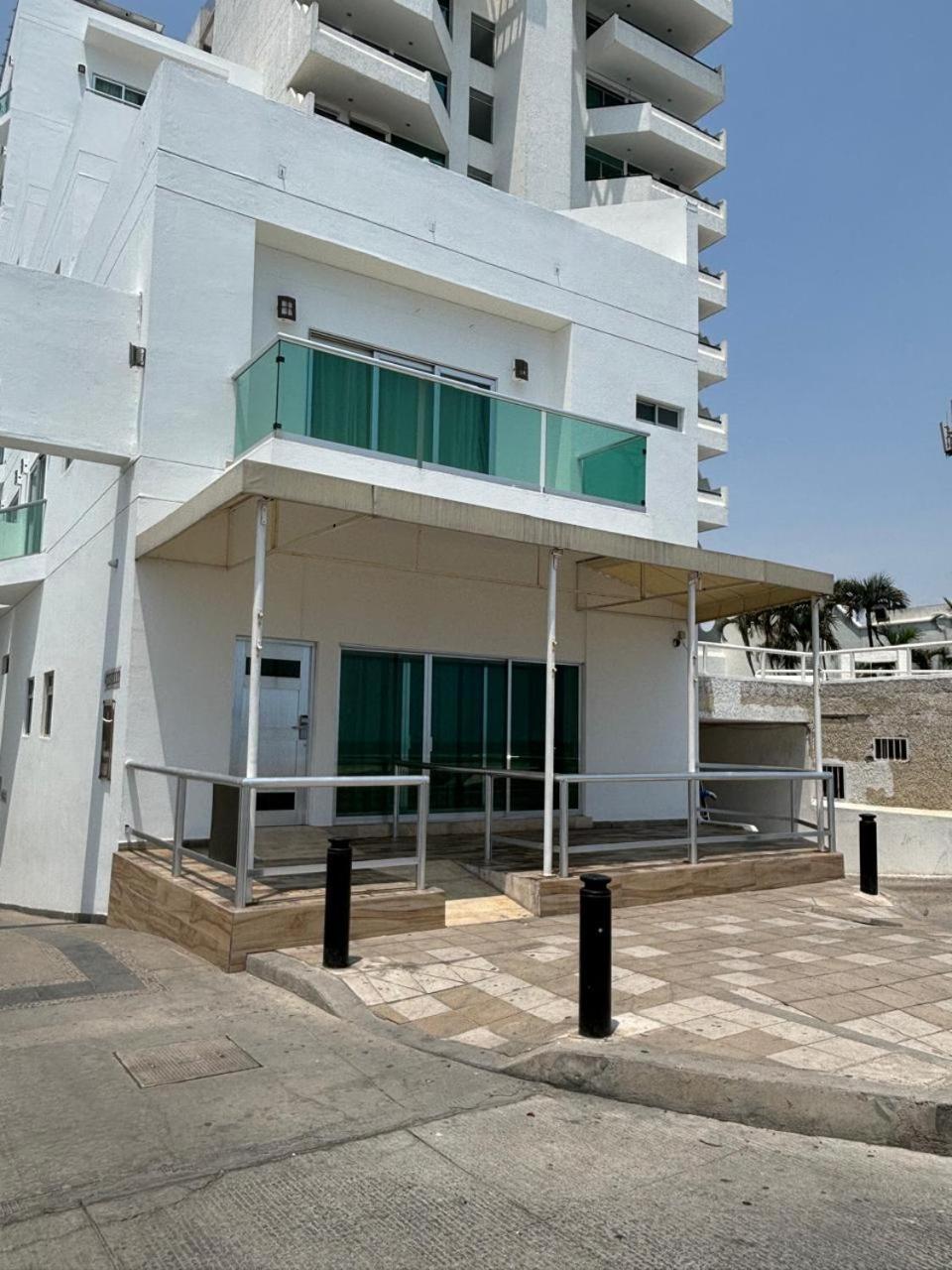 מזטלן Coral Island Beach View Hotel מראה חיצוני תמונה